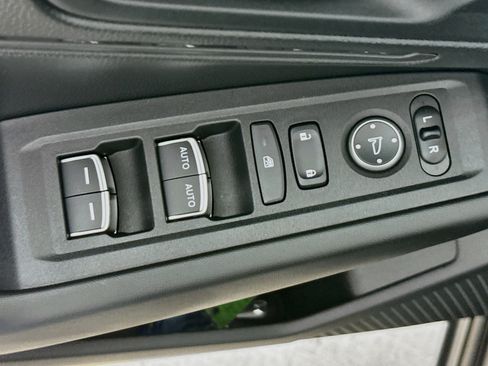 Used 2026 Honda Accord LX image 20