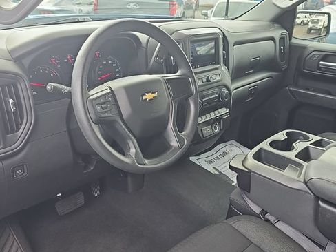 Used 2023 Chevrolet Silverado 1500 Custom RWD image 15