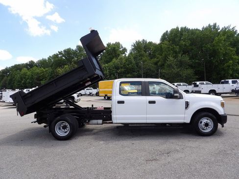 Used 2019 Ford F350 XL w/ Power Equipment Group RWD image 9