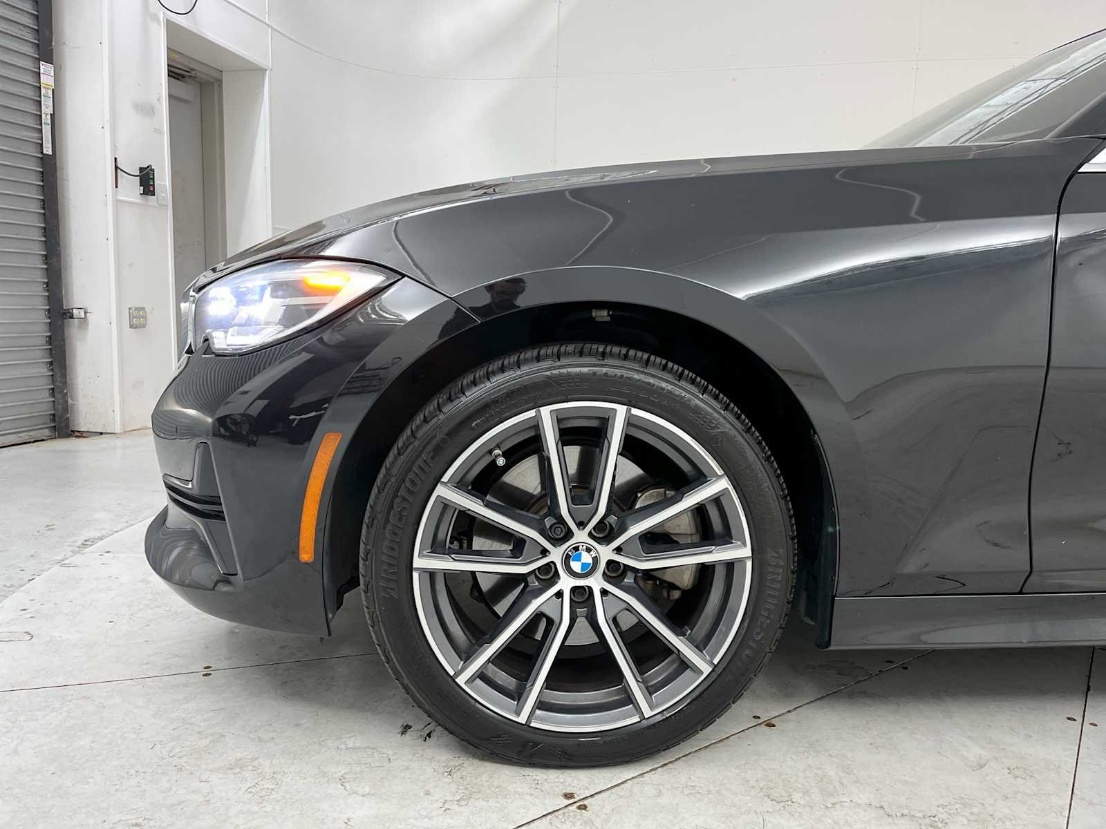 Used 2021 BMW 330i xDrive Sedan w/ Convenience Package AWD/4WD image 25