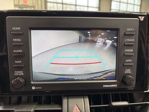 Used 2020 Toyota RAV4 XLE w/ XLE Grade Weather Package AWD/4WD image 19