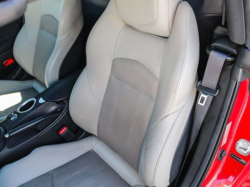 Used 2014 Nissan 370Z Touring w/ Navigation Package image 22