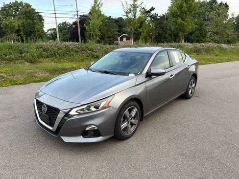 Used 2019 Nissan Altima 2.5 SV AWD/4WD image 1