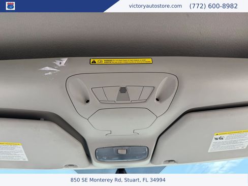 Used 2017 Ford Transit Connect XL FWD image 27
