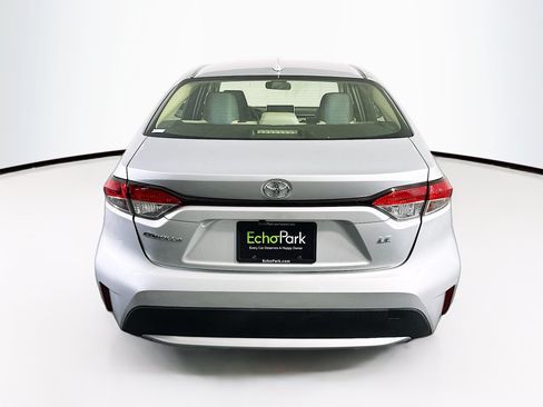 Used 2020 Toyota Corolla LE FWD image 7