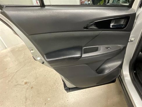 Used 2018 Mitsubishi Eclipse Cross SE image 12