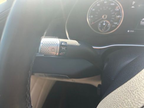 Used 2021 Genesis GV80 2.5T w/ Prestige Package 05 image 23