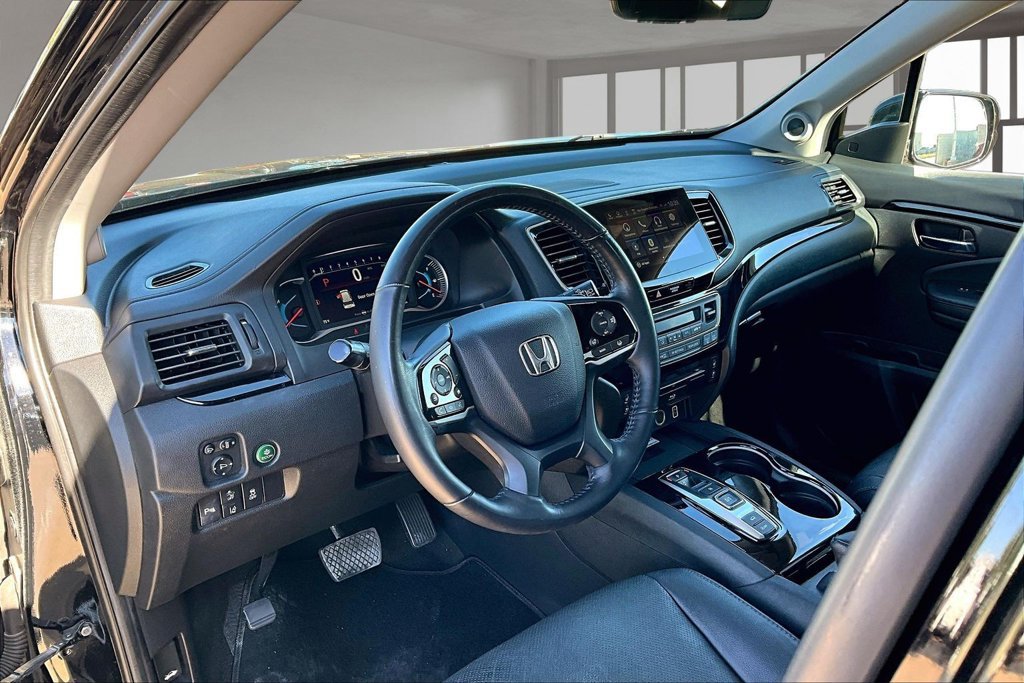Used 2020 Honda Pilot Elite image 13