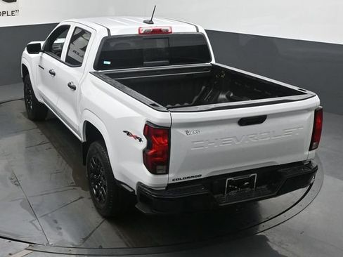 New 2026 Chevrolet Colorado W/T w/ WT Custom Package image 19