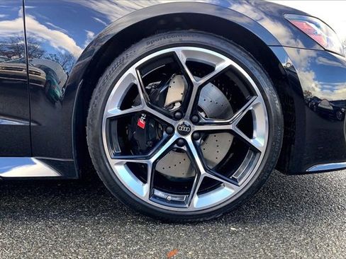 Used 2024 Audi RS 7 Performance image 9