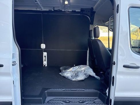 New 2026 Ford Transit 250 148 Medium Roof Extended AWD w/ Load Area Protection Package image 34