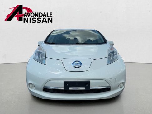 Certified 2017 Nissan Leaf S w/ Charge Package FWD image 4