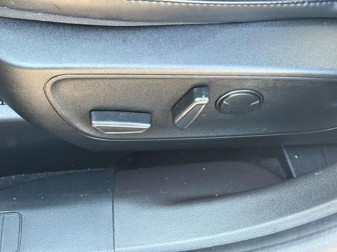 Used 2023 Ford Escape ST-Line w/ Tech Pack #1 image 16