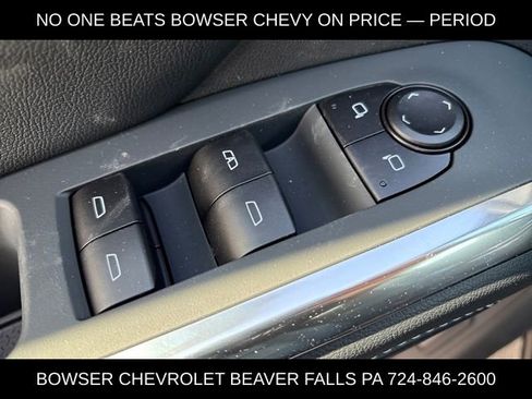 New 2026 Chevrolet Traverse LT w/ Driver Confidence Package AWD/4WD image 8