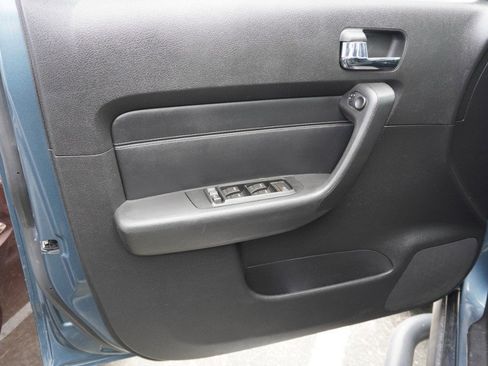 Used 2007 HUMMER H3 AWD/4WD image 12