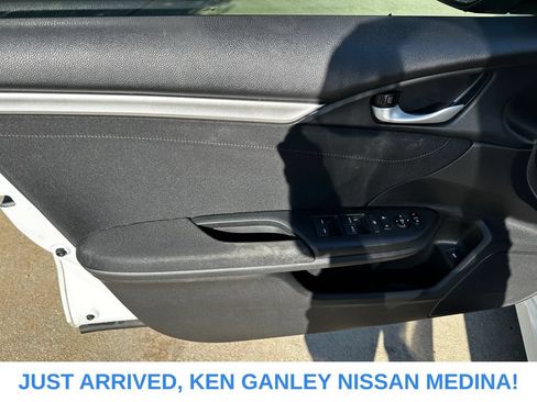 Used 2017 Honda Civic EX-T image 15