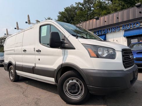 Used 2017 Ford Transit 150 130 Low Roof RWD image 2
