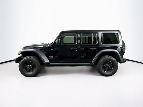 Used 2024 Jeep Wrangler Unlimited AWD/4WD image 4