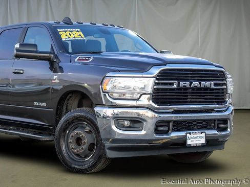 Used 2021 RAM 3500 SLT w/ Quick Order Package 2YG SLT image 3