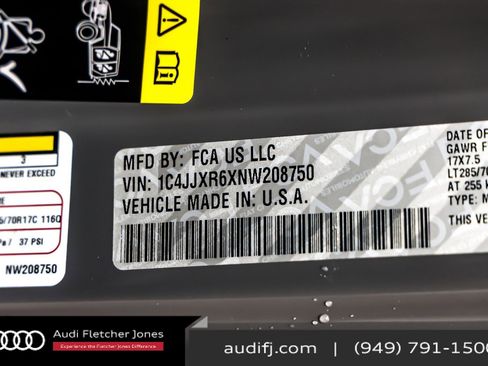 Used 2022 Jeep Wrangler Unlimited Rubicon 4xe w/ Cold Weather Group image 25