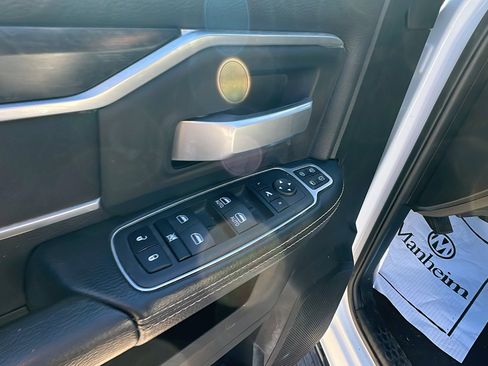 Used 2024 RAM 2500 Big Horn image 15