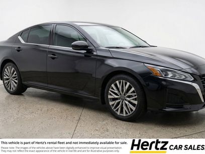 Used 2025 Nissan Altima 2.5 SV