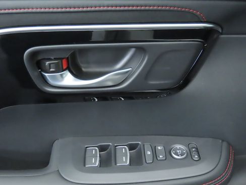 Used 2025 Acura ADX A-Spec image 24