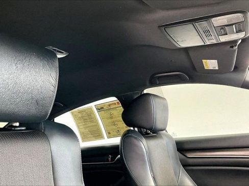Used 2018 Honda Accord Sport image 23