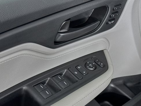 Certified 2019 Honda Odyssey EX-L image 17