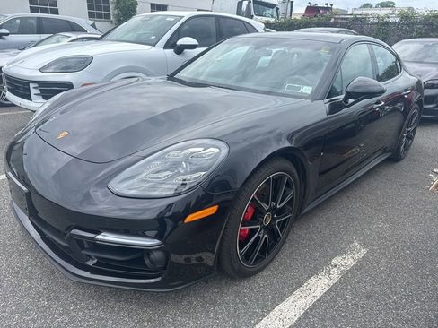 Certified 2022 Porsche Panamera GTS AWD/4WD image 4