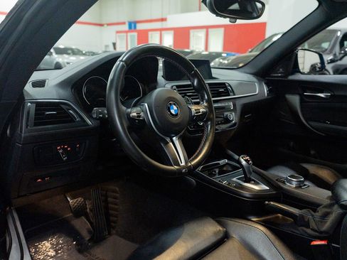 Used 2018 BMW M2 image 19