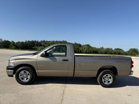 Used 2008 Dodge Ram 1500 Truck ST RWD image 37