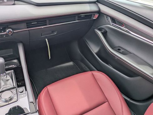 New 2026 MAZDA MAZDA3 Carbon AWD/4WD image 17
