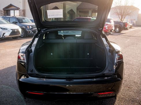Used 2022 Tesla Model S Plaid image 30