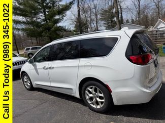 Used 2020 Chrysler Pacifica Limited FWD video 1