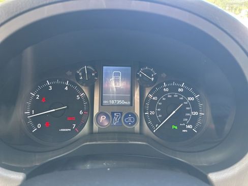 Used 2011 Lexus GX 460 Premium AWD/4WD image 32