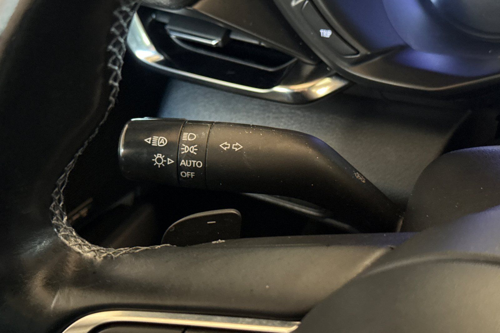 Used 2022 MAZDA MX-30 Electric w/ Premium Plus Pkg FWD image 30