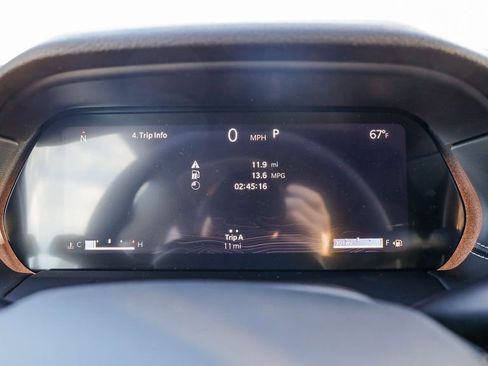 New 2025 Jeep Grand Cherokee L Laredo image 24