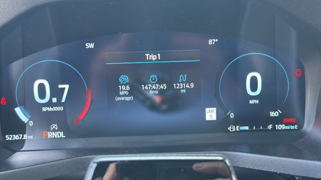 Used 2025 Ford Explorer ST-Line AWD/4WD image 19