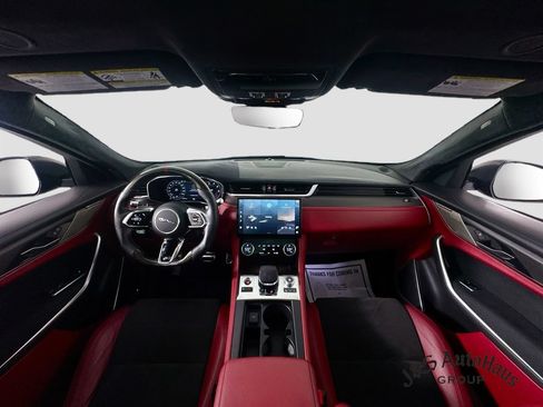 Used 2022 Jaguar F-PACE SVR AWD/4WD image 29