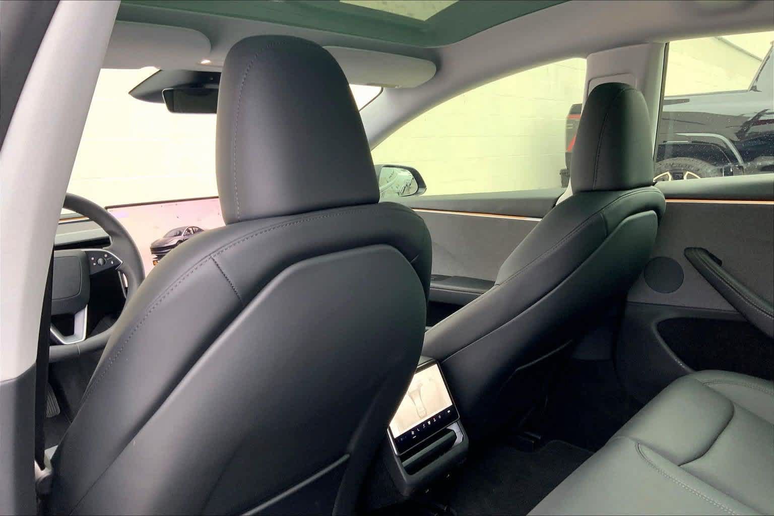 Used 2025 Tesla Model 3 RWD image 12