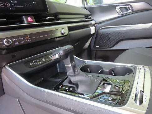 New 2026 Kia Carnival SX Prestige image 6