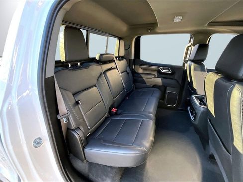 Used 2022 Chevrolet Silverado 1500 RST w/ Redline Edition image 25