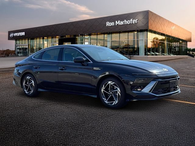 Used 2025 Hyundai Sonata SEL FWD image 12