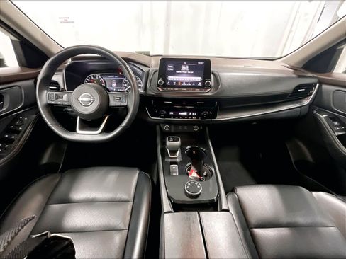 Certified 2023 Nissan Rogue SV w/ SV Premium Package image 21