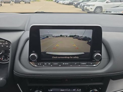 New 2026 Nissan Rogue SV FWD image 9