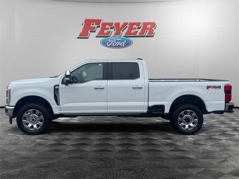 New 2026 Ford F250 Lariat w/ Chrome Package image 4