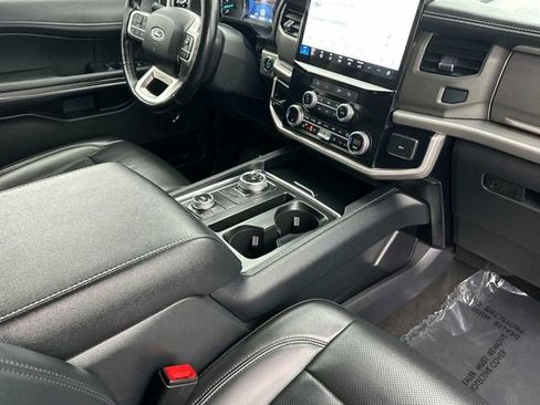 Certified 2024 Ford Expedition Max XLT image 15