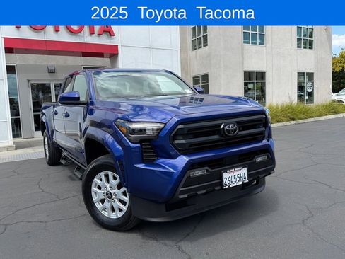 Used 2025 Toyota Tacoma SR5 RWD image 2