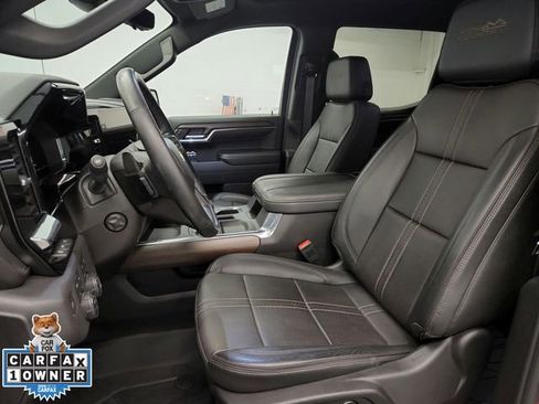 Used 2024 Chevrolet Silverado 1500 High Country w/ Technology Package image 18